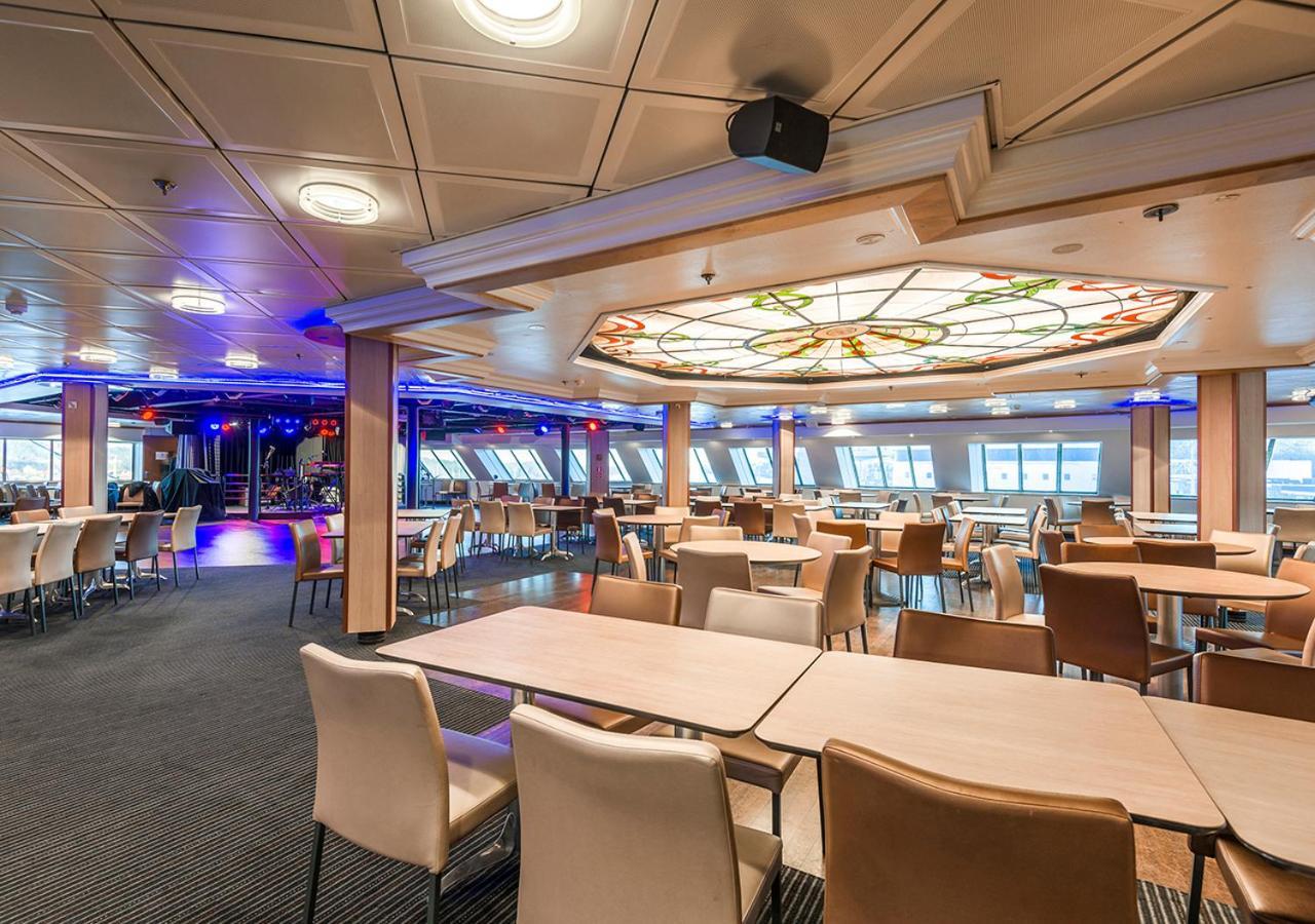 Hotel Viking Line Ferry Viking Cinderella - 2-Night Cruise Stockholm-Helsinki-Ville de Stockholm Extérieur photo